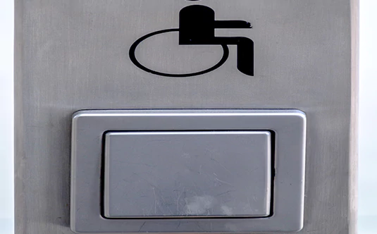 Electronic Locks &a Barriers in Richmond West, FL